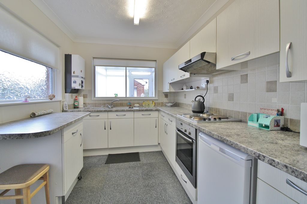 Property photo 3 of 20