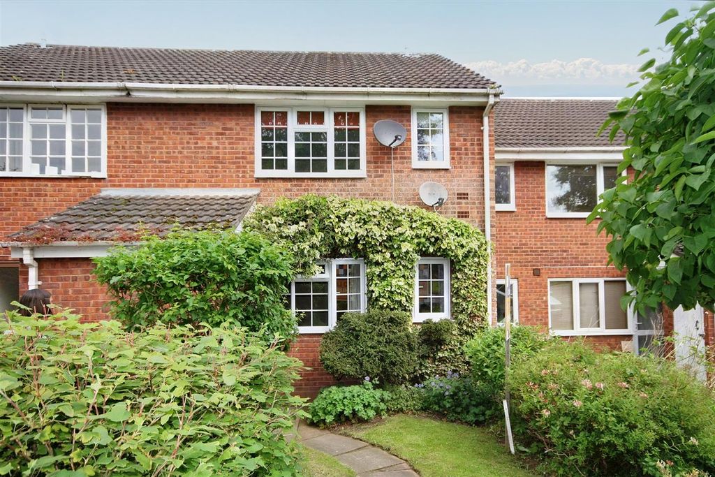 Property photo 1 of 6