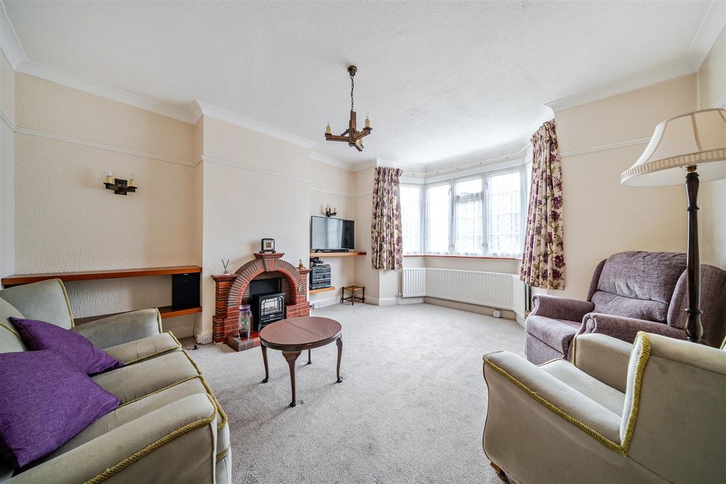 Property photo 3 of 19 1511801-8-6A8Ebe3422d57.Jpg