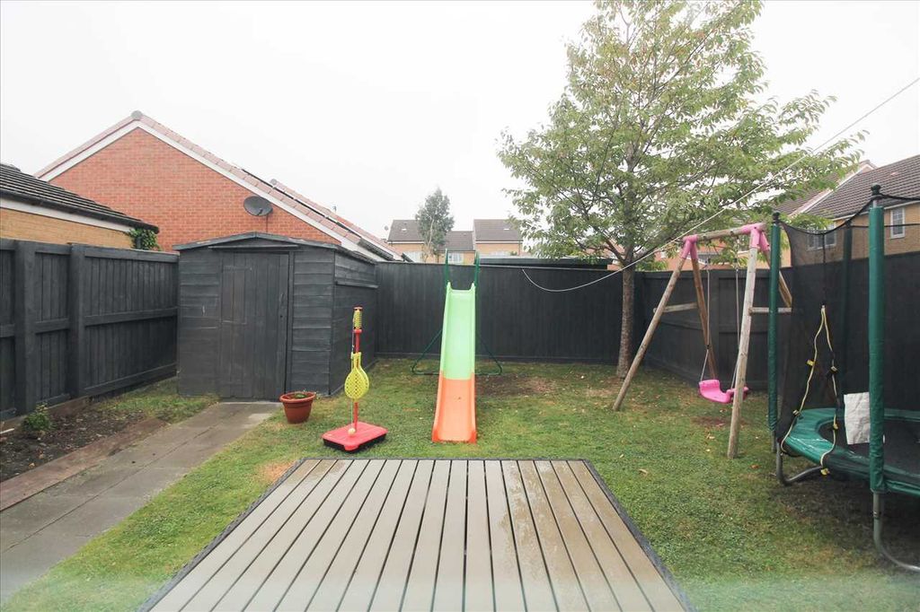 Property photo 2 of 12 Feature Photo
