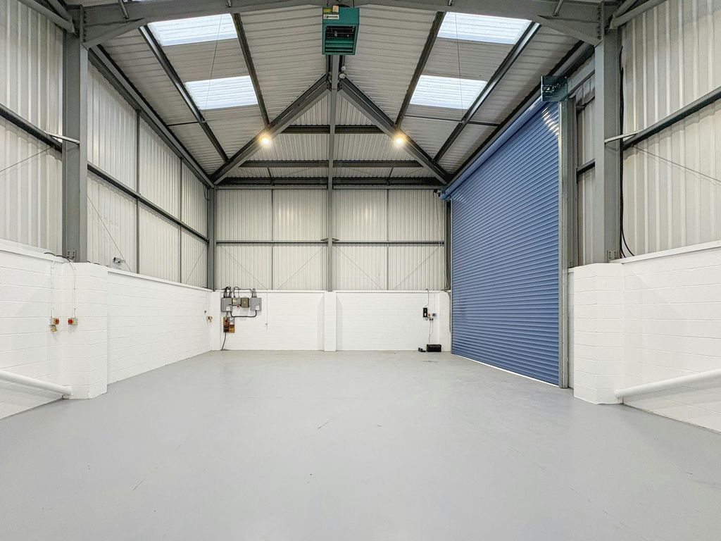 Property photo 2 of 9 3.Jpg