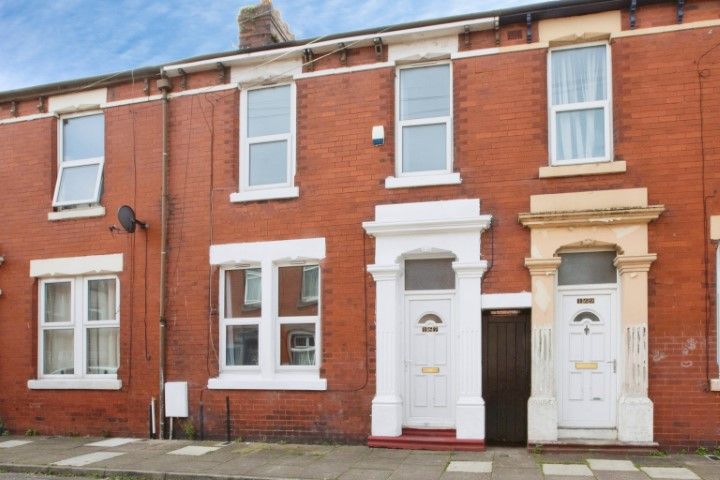 Property photo 1 of 22