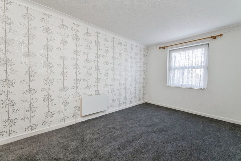 Additional image 6 of 1 bed flat for saleKing Street, Honiton, Devon EX14