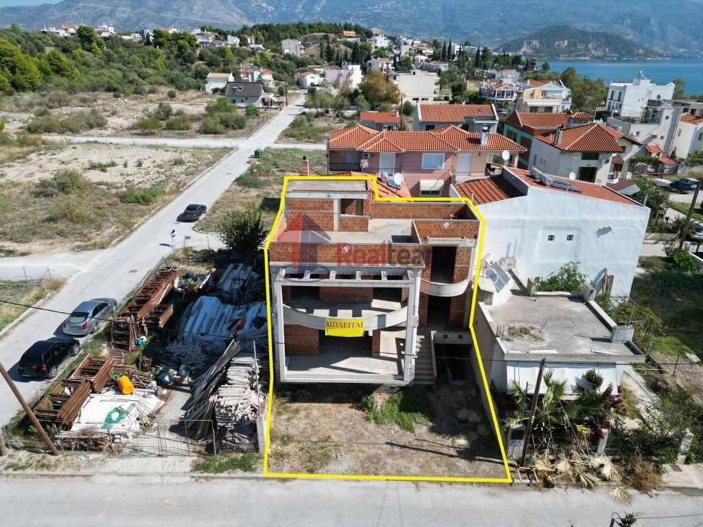 Property photo 3 of 24