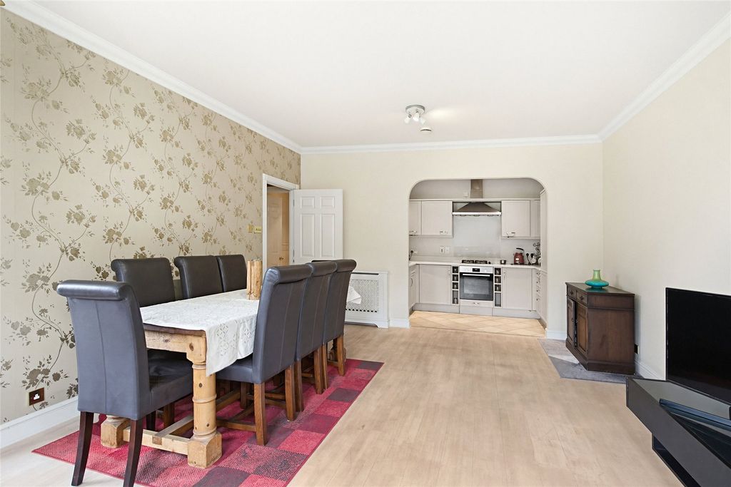 Property photo 3 of 14 Picture No. 08