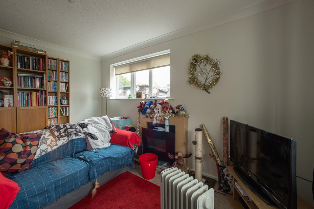 Property photo 2 of 10