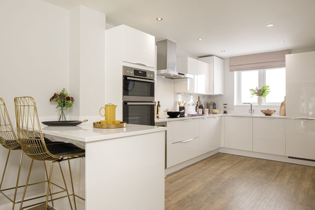 Property photo 1 of 9 Kitchen Inside The Wichelstray 4 Bedroom Home