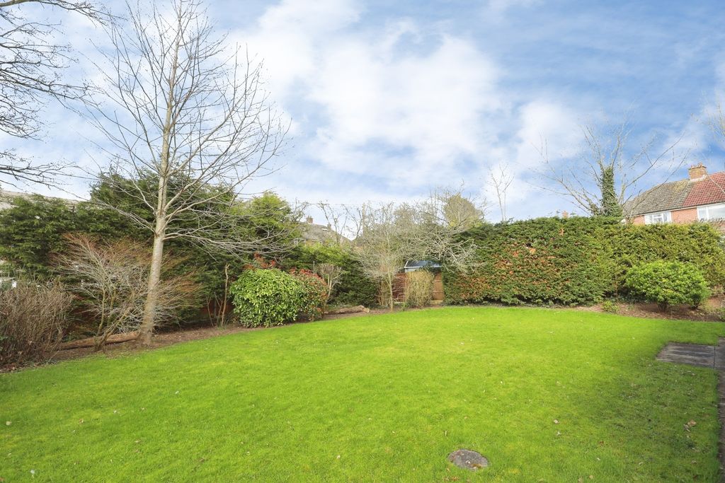 Property photo 3 of 22 Pbox-Img.Jpg