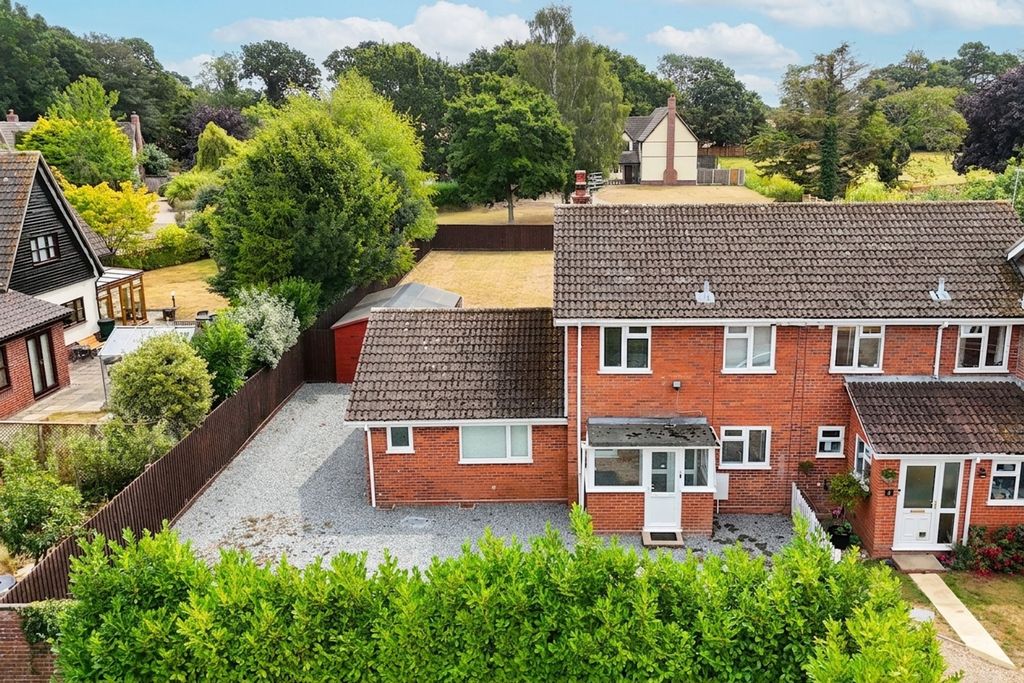 Property photo 1 of 31
