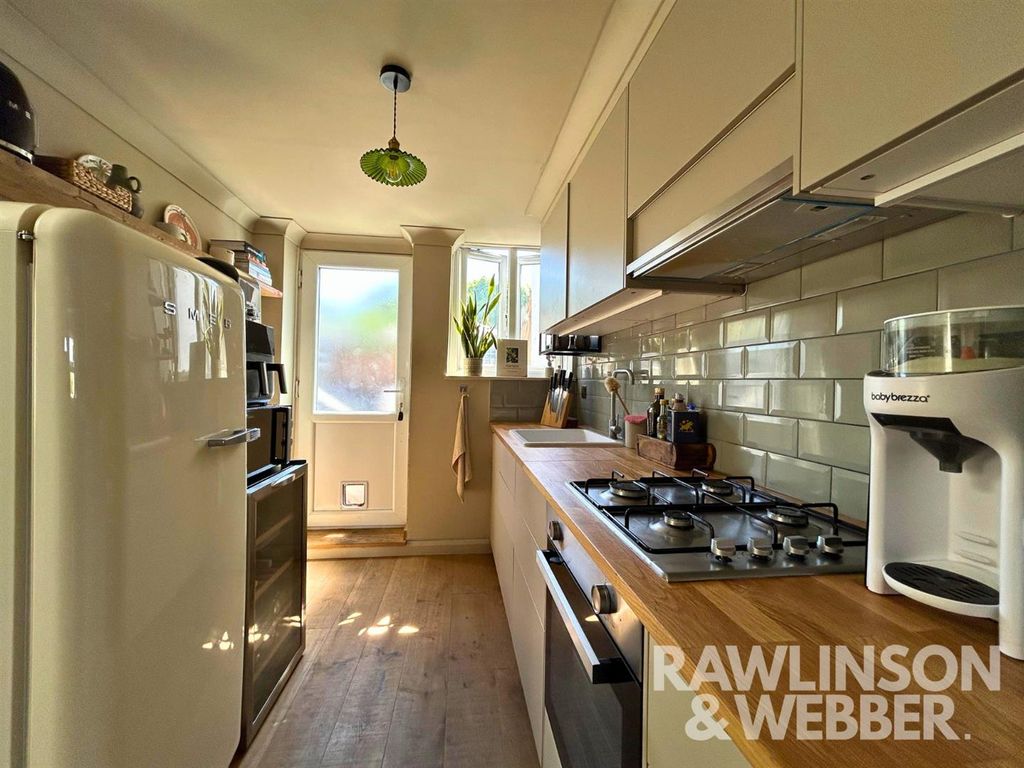 Property photo 3 of 15 Alto Photo (26).Png
