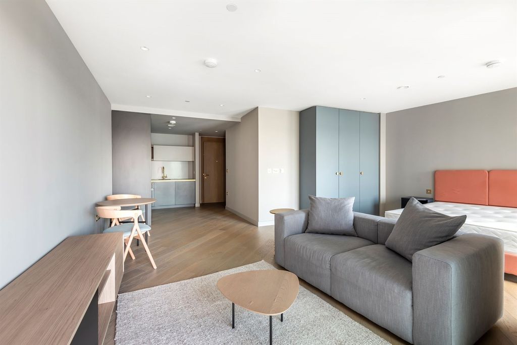 Property photo 1 of 15 (Main)