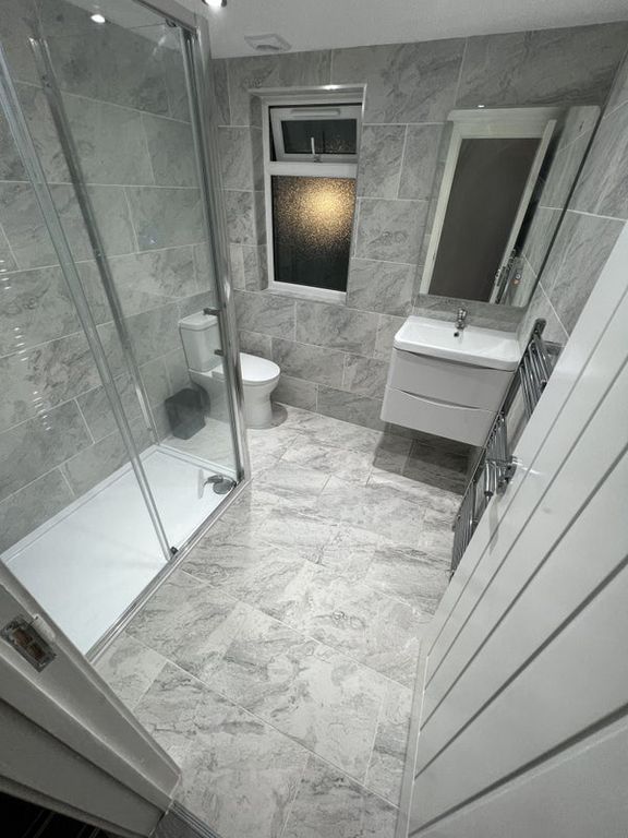 Property photo 3 of 3