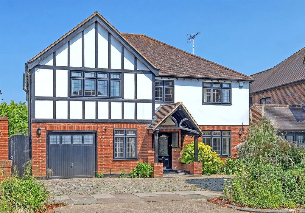 Property photo 1 of 19 Picture No. 05