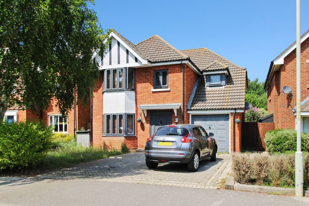 4 bed detached house for saleSanderling Road, Herne Bay CT6