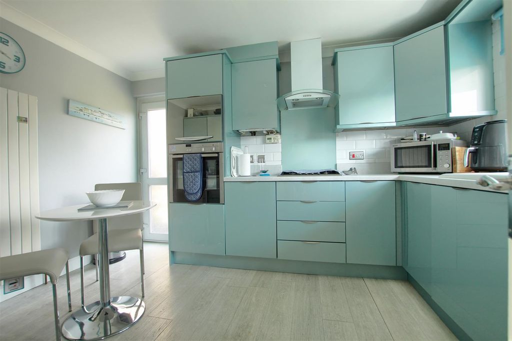 Property photo 3 of 13 Pw2.Jpg