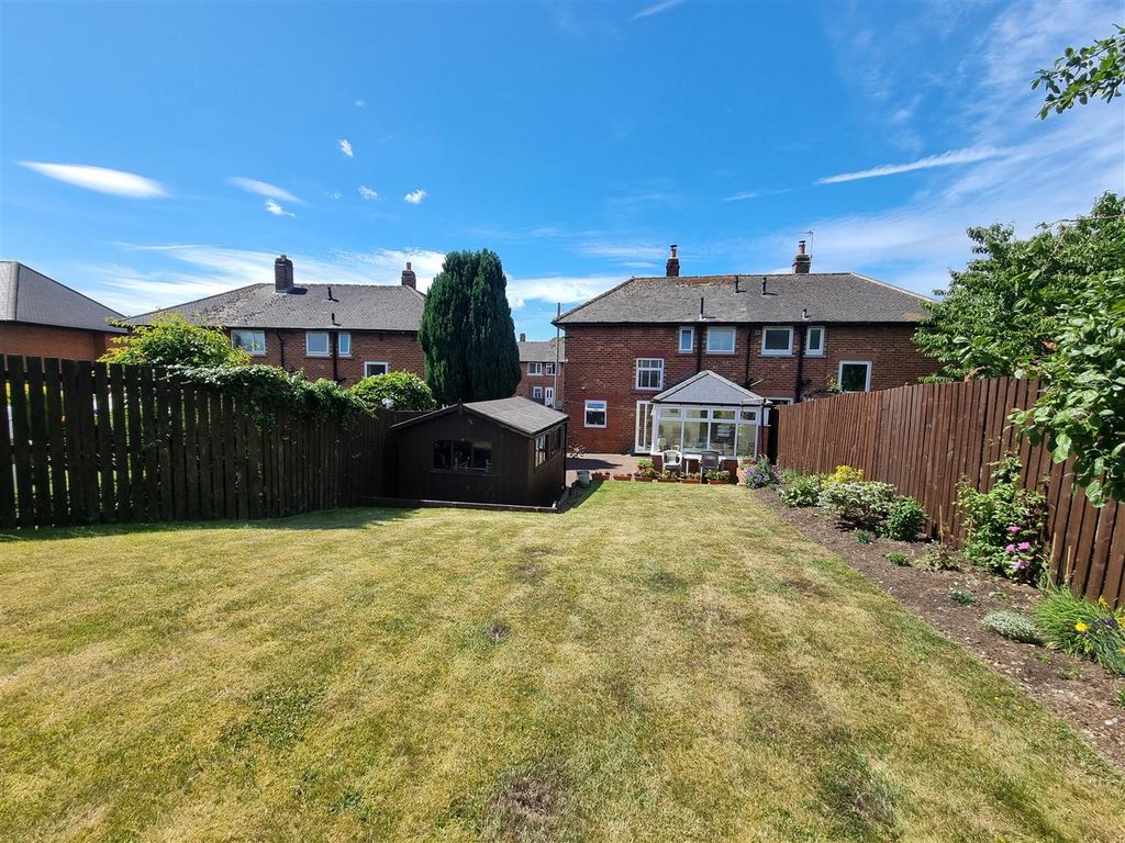 Property photo 2 of 21 Image0020.Jpg