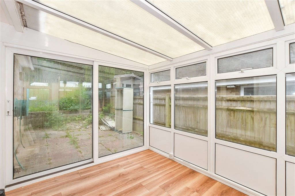 Property photo 2 of 15 Conservatory