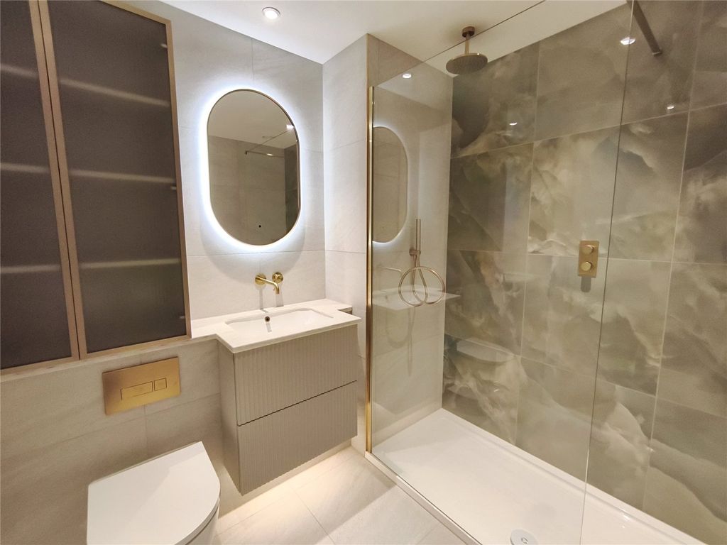 Property photo 2 of 12 Picture No. 04