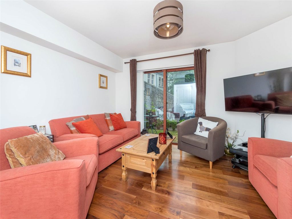 Property photo 1 of 17 Photo 1