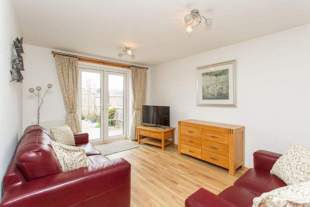 Property photo 2 of 10 Picture 2