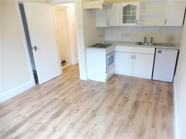 Property photo 2 of 14 Image