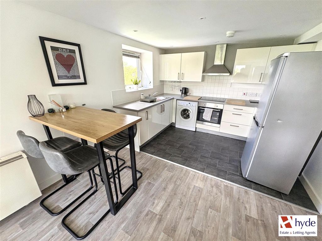Property photo 1 of 16 Img_6870.Jpg