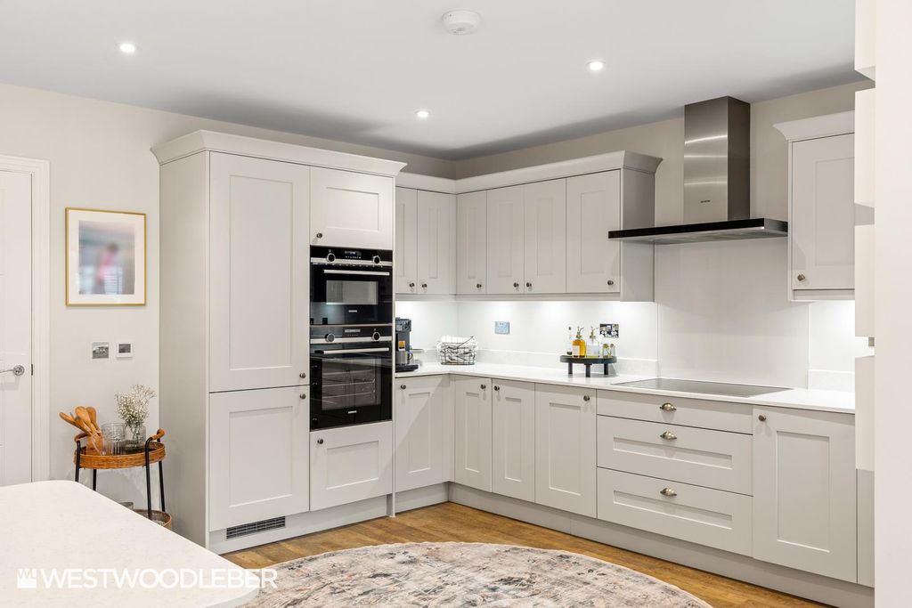 Property photo 3 of 34 Forrestgrove_1.Jpg