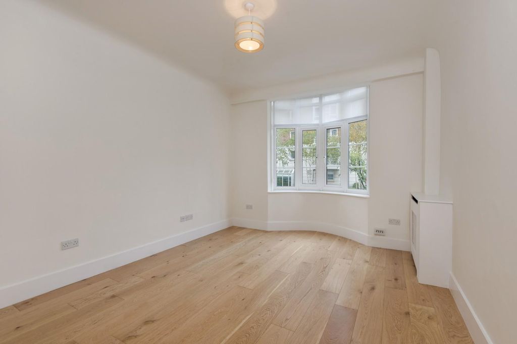 Property photo 1 of 7 Image