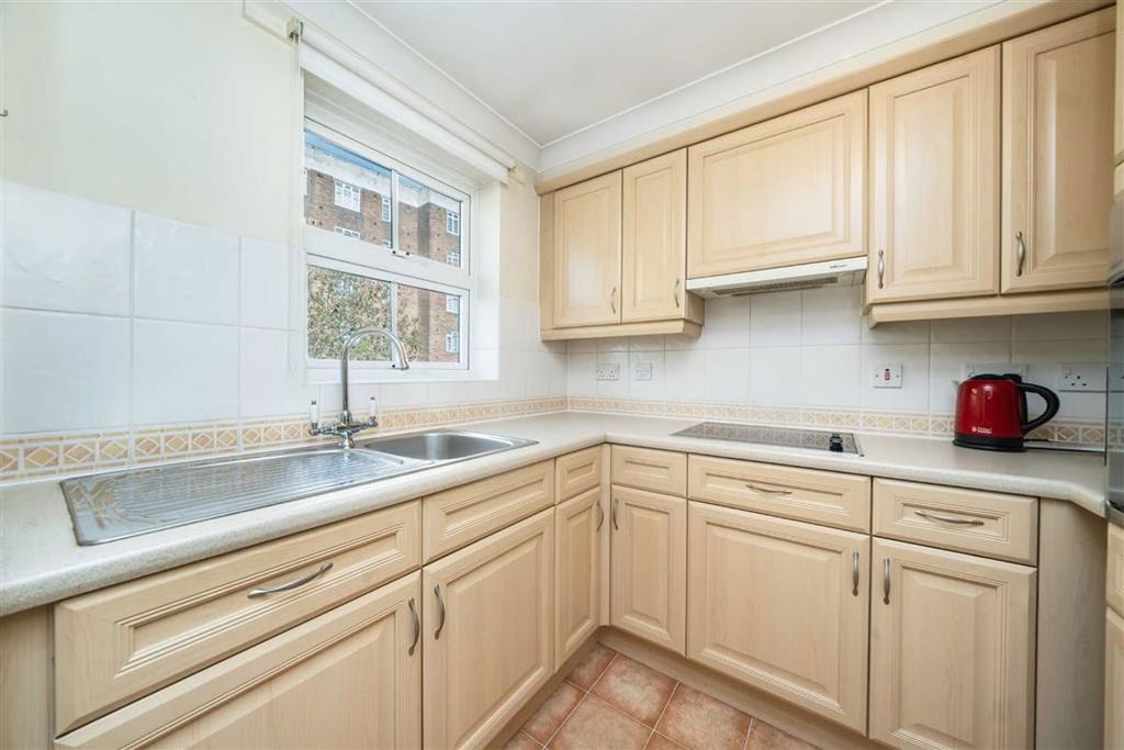 Property photo 3 of 6