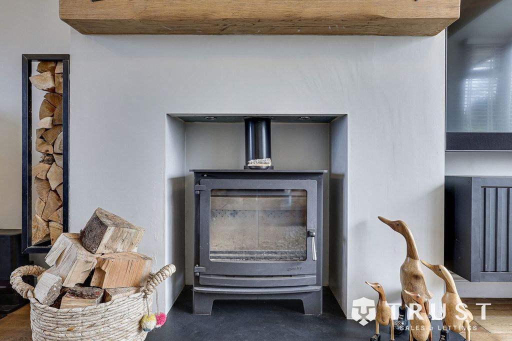 Additional image 7 of 3 bed detached house for saleMortimer Terrace, Healey, Batley WF17