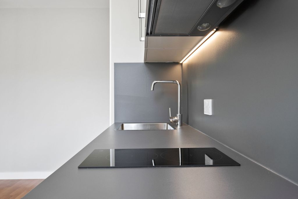 Property photo 3 of 13 Kitchen