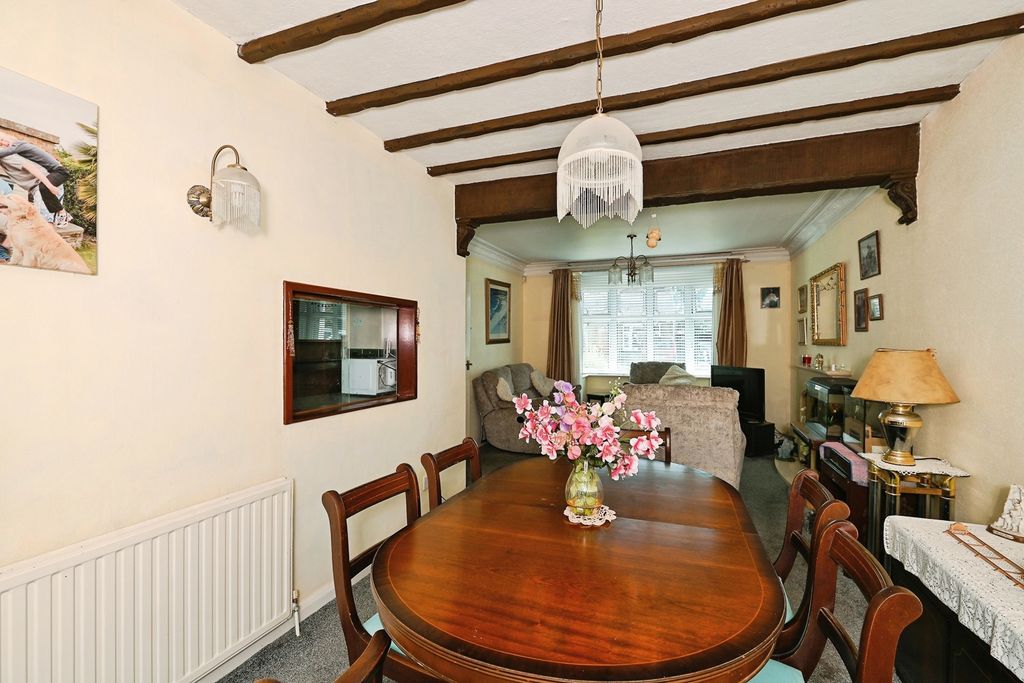 Property photo 2 of 12 Pbox-Img.Jpg