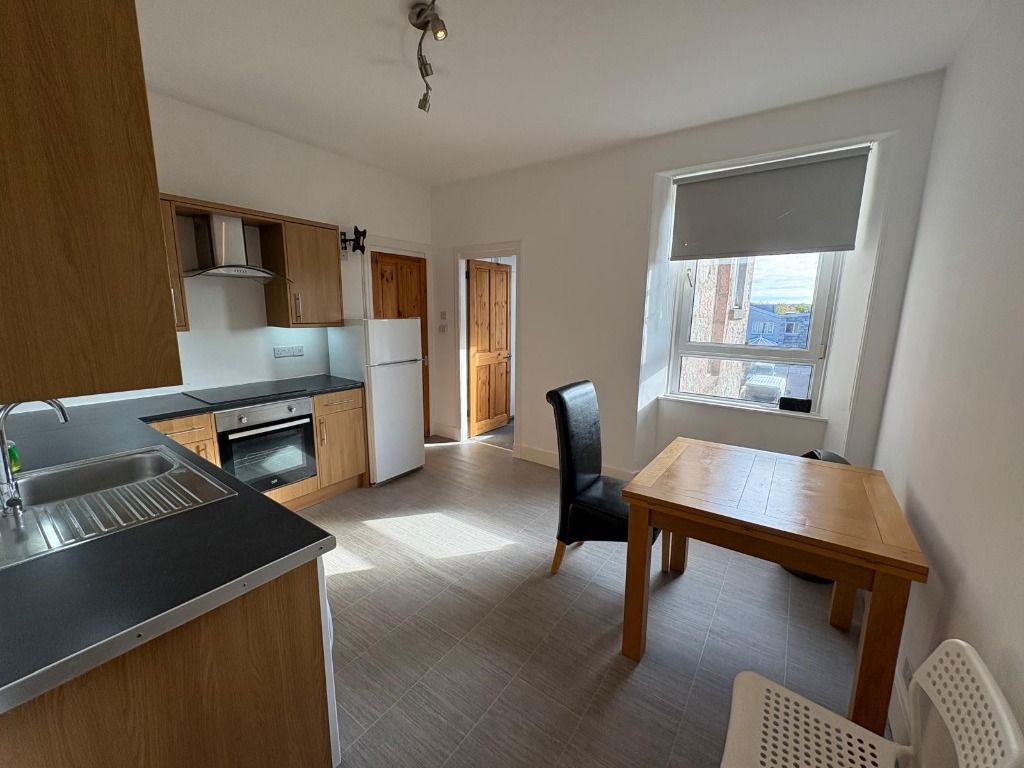 Property photo 2 of 7 Photo 2