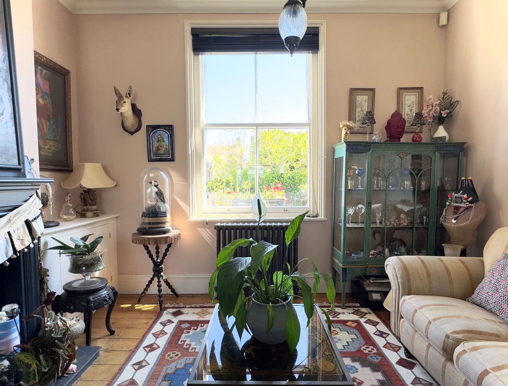 Property photo 3 of 38