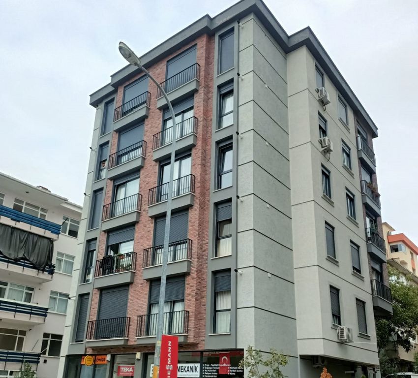 Property photo 2 of 13 Asian Istanbul Modern Apartment For Sale - Apartment Building With Units Below