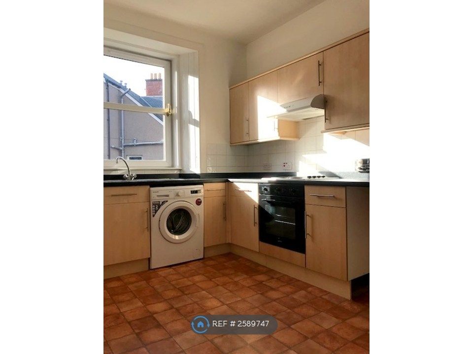 Property photo 1 of 5