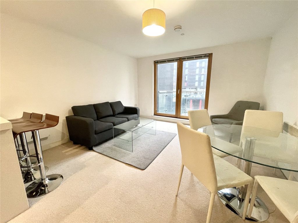 Property photo 1 of 10 Picture No. 01
