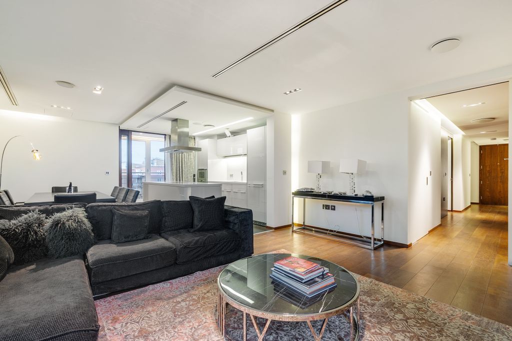 Property photo 2 of 12 Reception Room