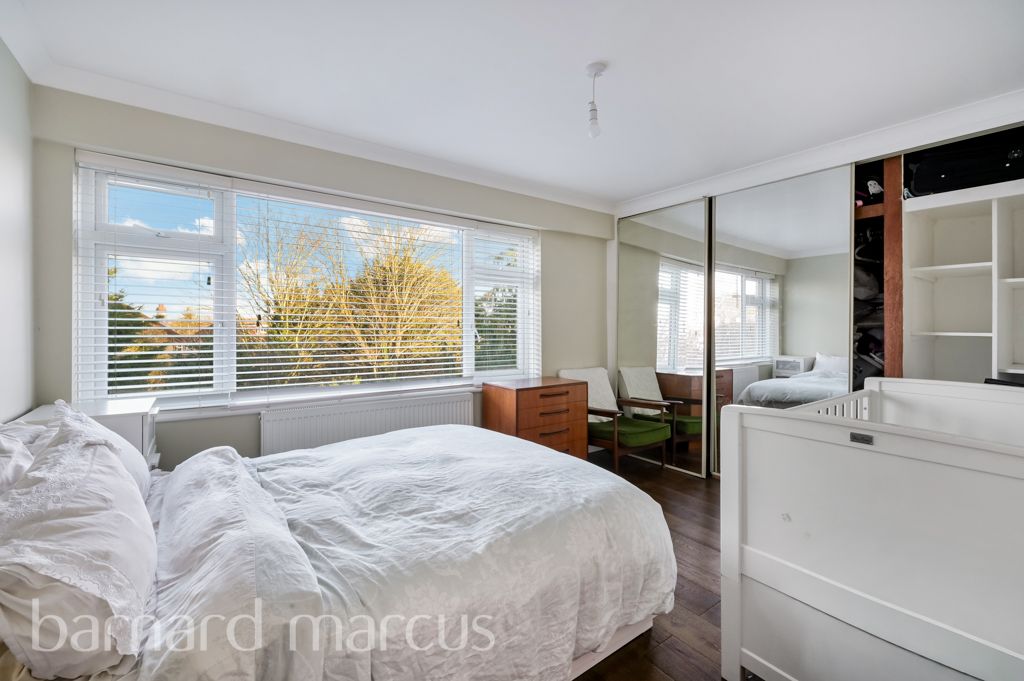 Property photo 3 of 8 Bedroom 1