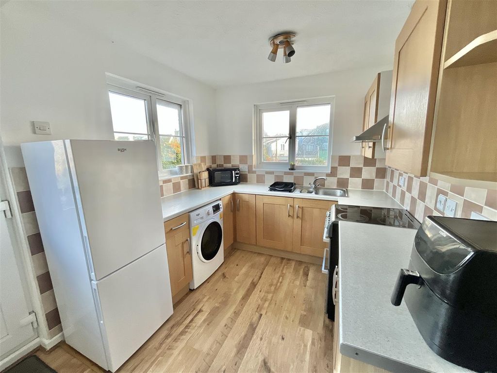 Property photo 3 of 11 Img_0981.Jpg