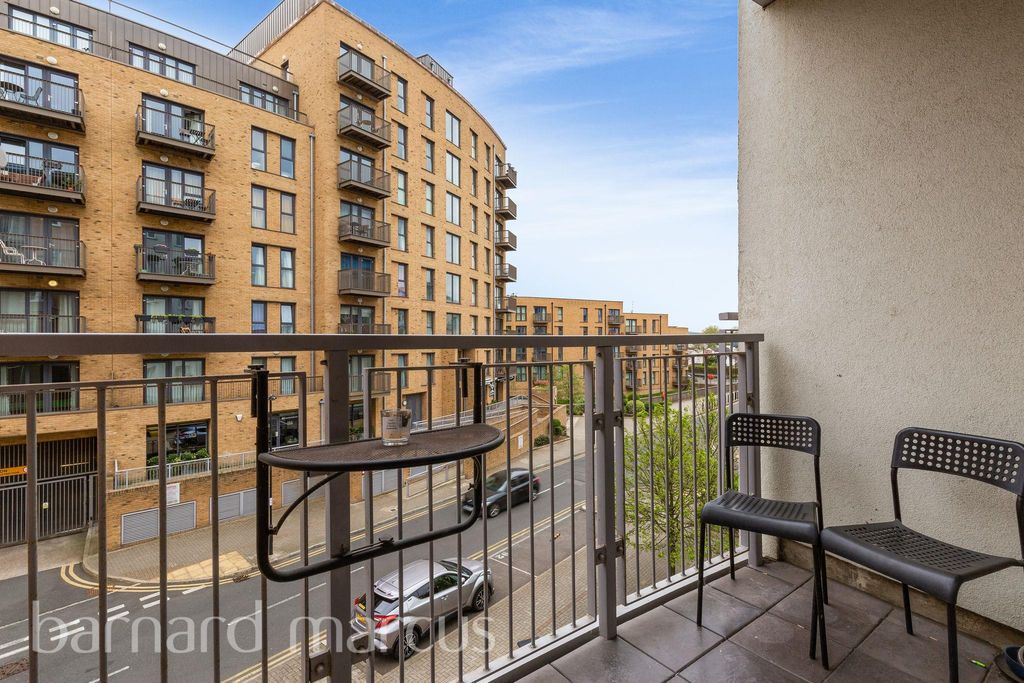 Property photo 1 of 9 Image