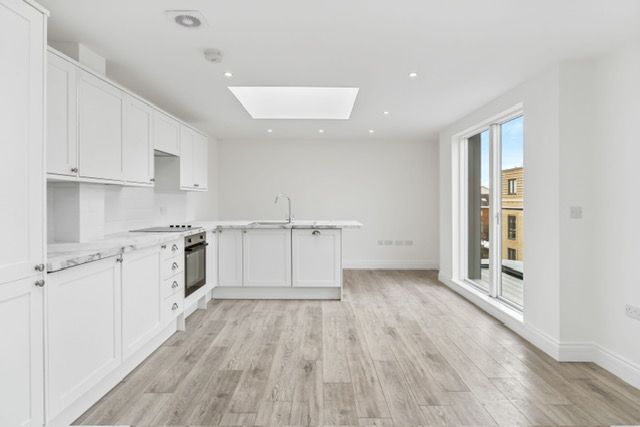 Property photo 2 of 10 Living Room