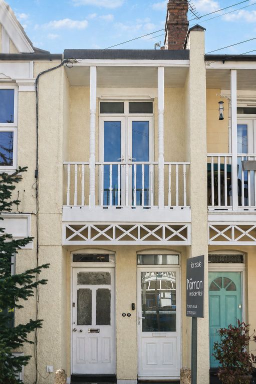 Property photo 2 of 11 Picture No. 17