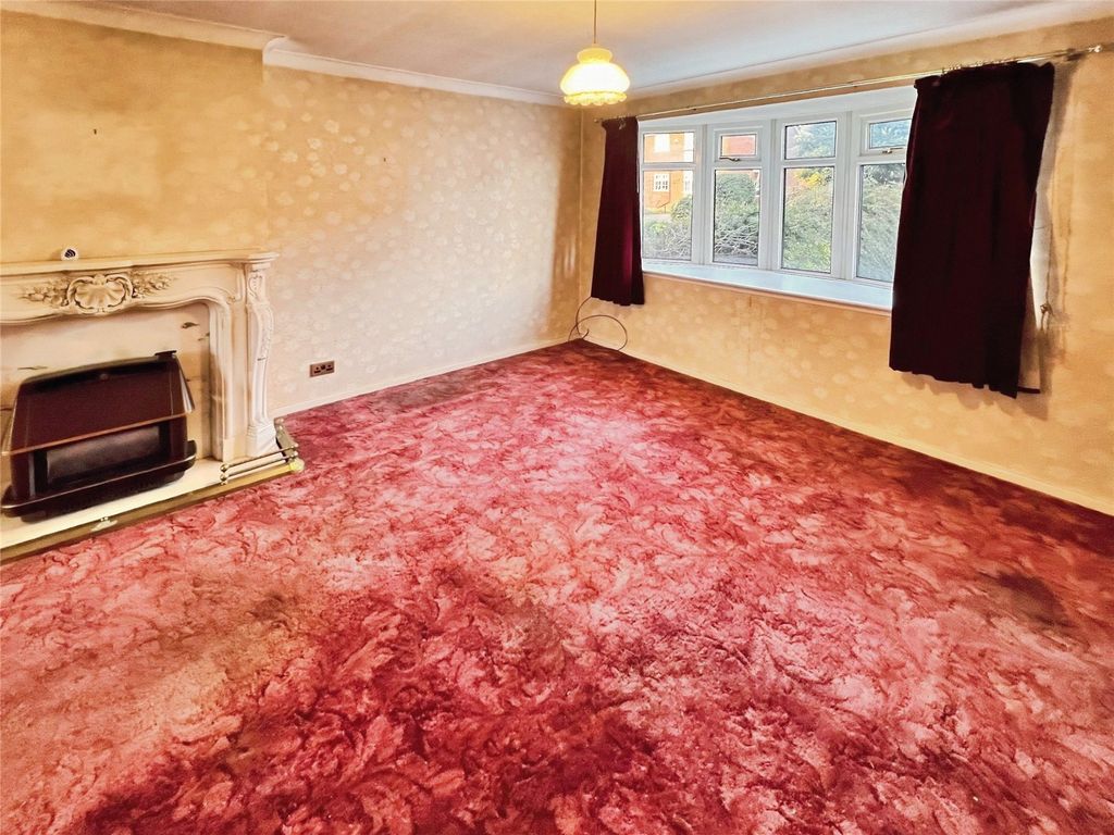 Property photo 3 of 17 Lounge Diner