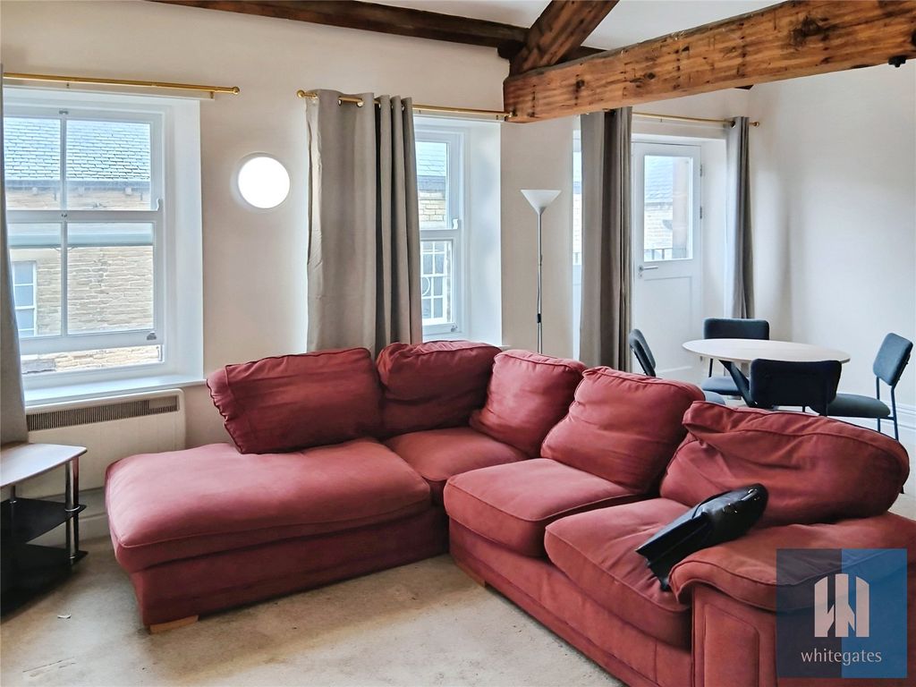 Property photo 3 of 18 Picture No. 32