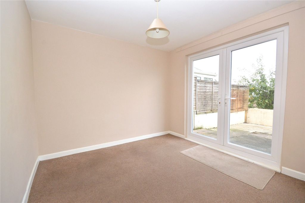 Property photo 3 of 10 Picture No. 09
