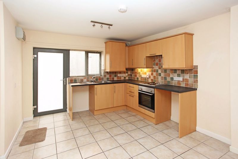 Property photo 3 of 9 Photo 3