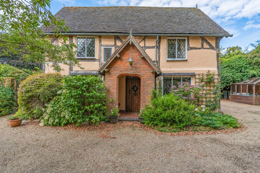 Property photo 3 of 39