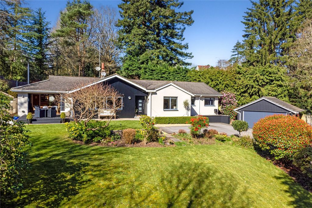 Property photo 1 of 21 Front Elevation