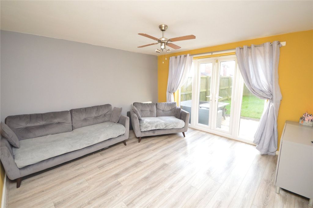 Property photo 2 of 14 Picture 2